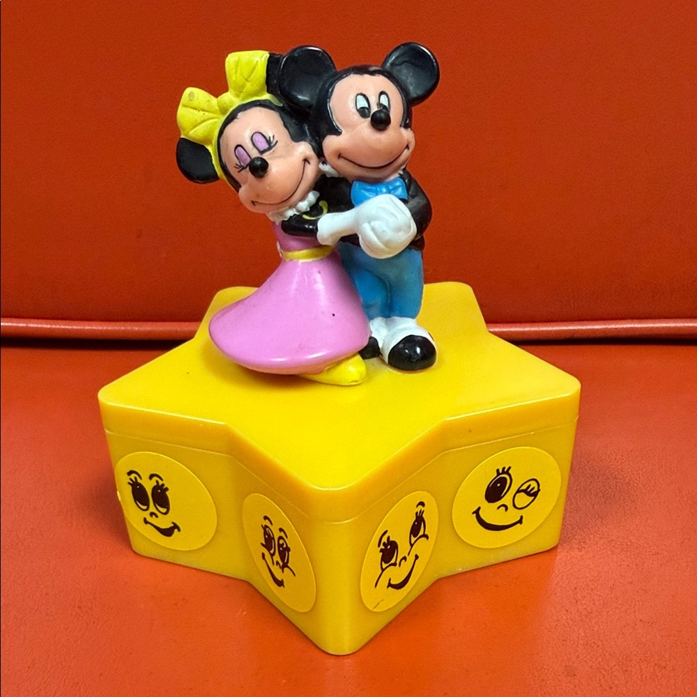 Vintage 1989 Disney Mickey and Minnie Star-Shaped storage Box from Avon